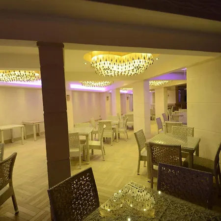 Ideal Piccolo - Adult Only Armutalan