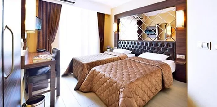 Szálloda Ideal Piccolo - Adult Only Armutalanı