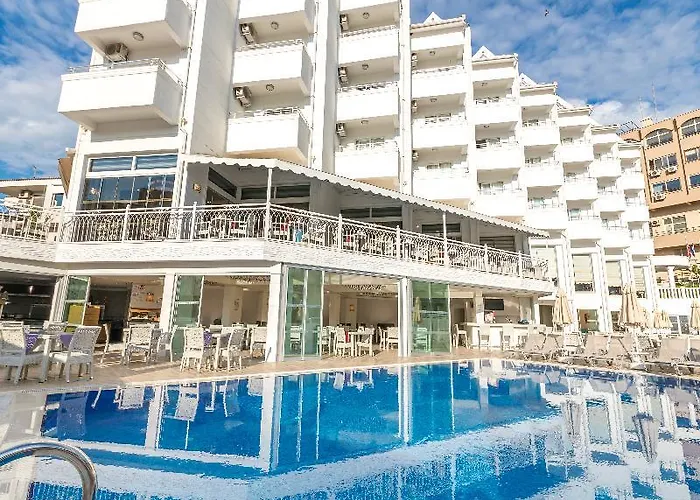 Ideal Piccolo - Adult Only Hotel