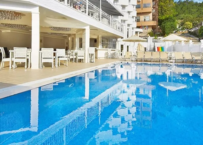 Ideal Piccolo - Adult Only 4* Armutalan