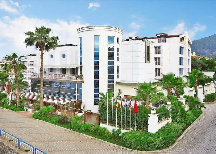 Ideal Piccolo - Adult Only Armutalan