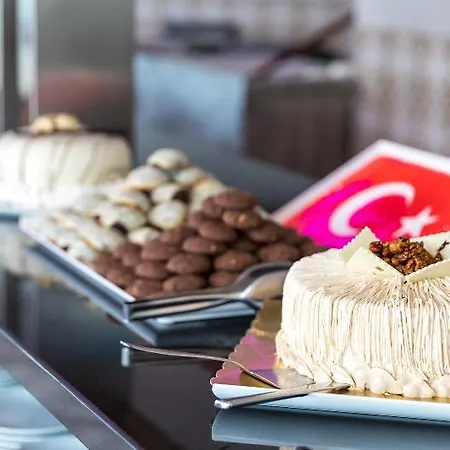 Ideal Piccolo - Adult Only 4*