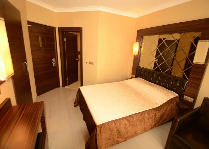 فندق Ideal Piccolo - Adult Only 4*